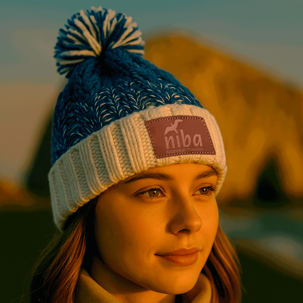 Gorro De Lana Radal Blanco / Azul Niba - imagen 3